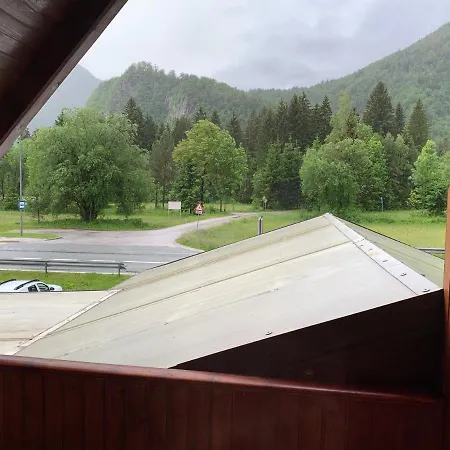 Gasthuis Veranda Mojstrana