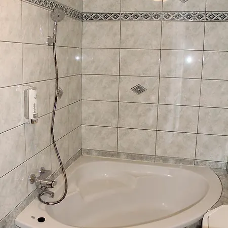 Veranda بيت ضيافة